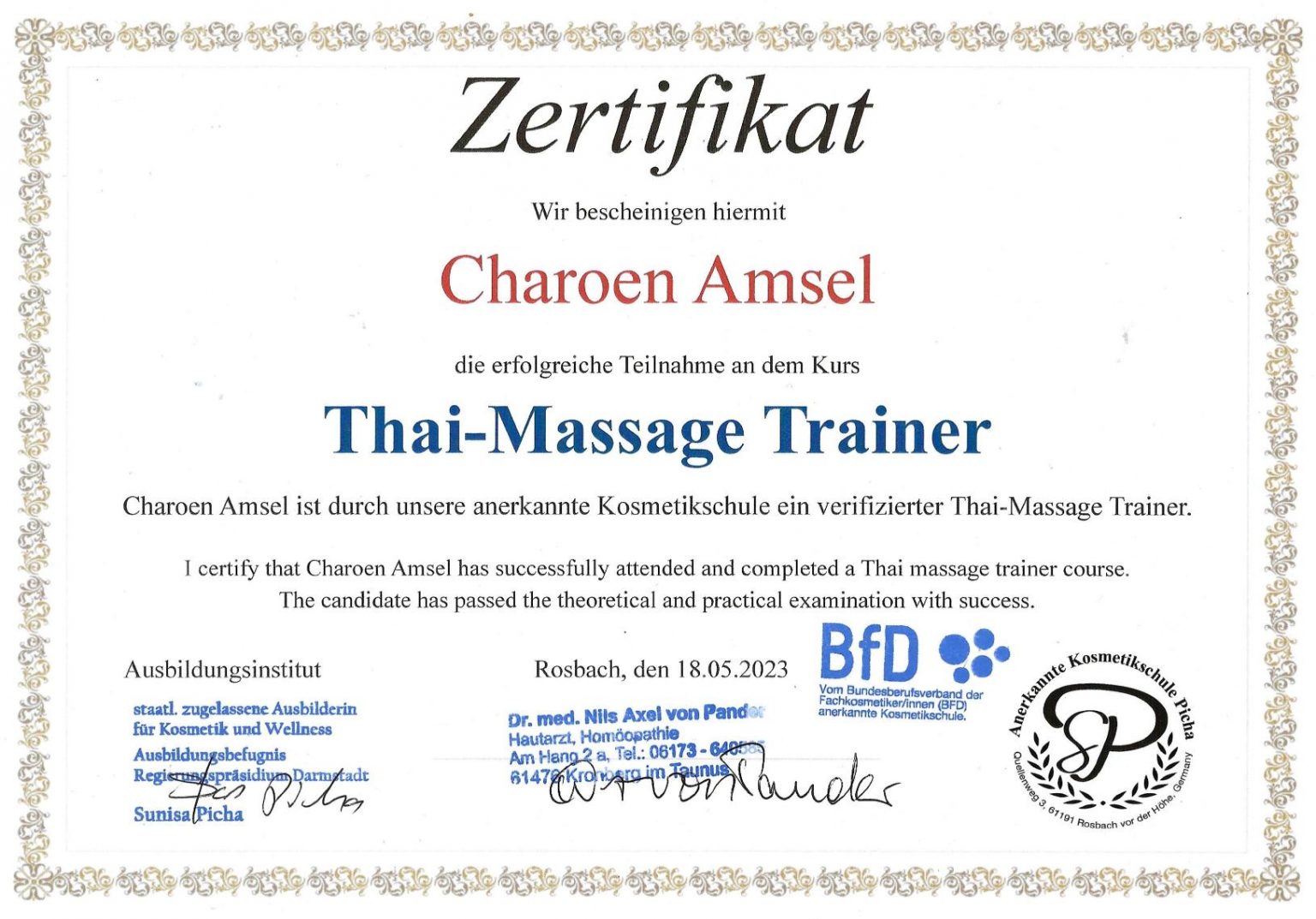Thai Massage Trainer